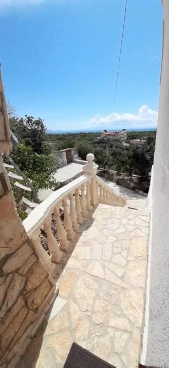 Hotel Vogklis House à Qeparo Extérieur photo
