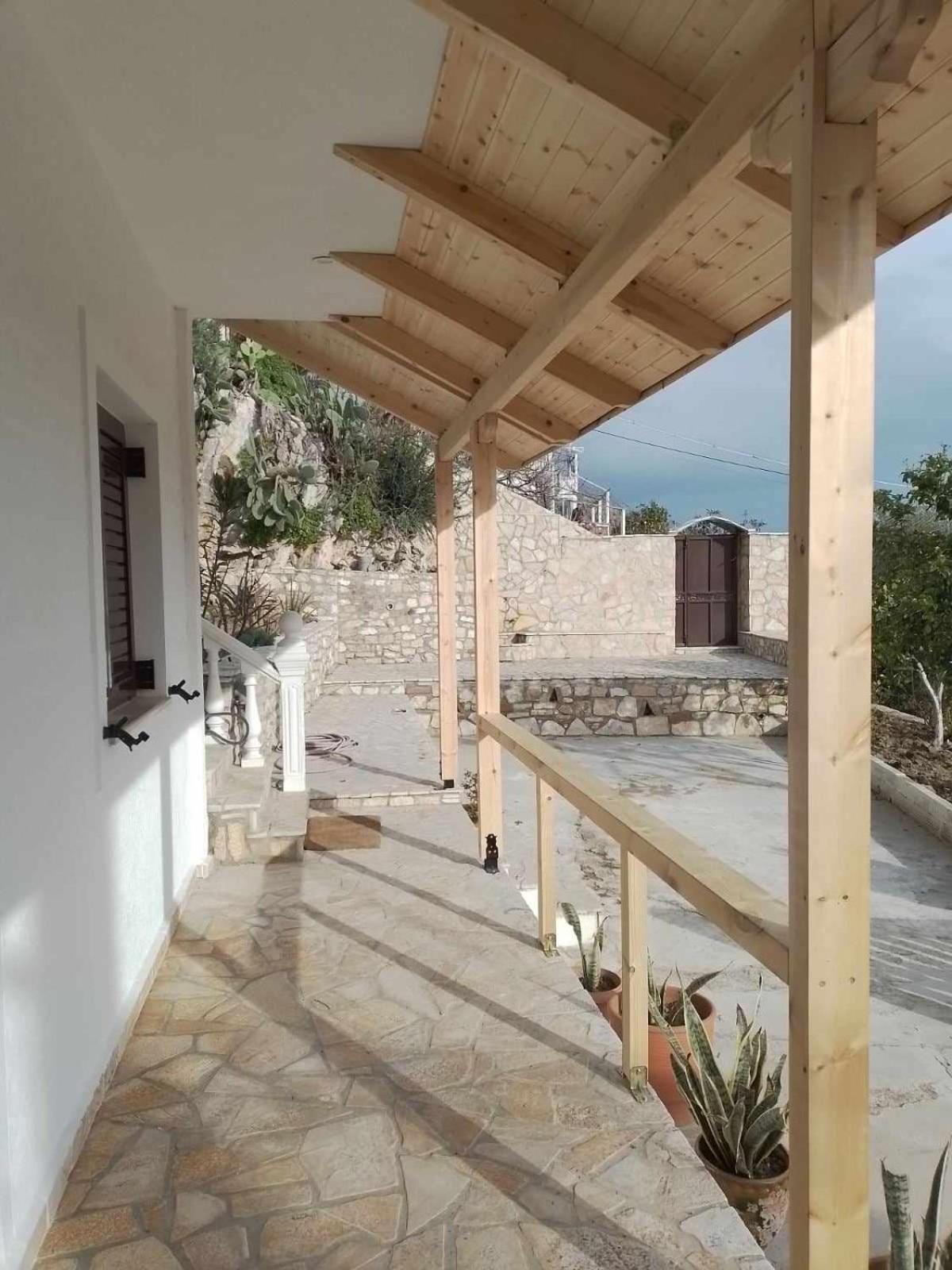Hotel Vogklis House à Qeparo Extérieur photo
